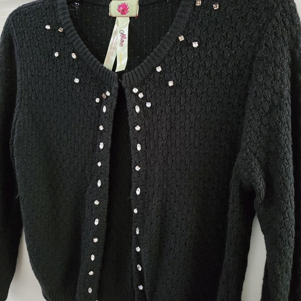 Cardigan - Picture 2 of 7